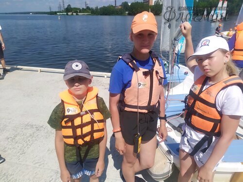2022_07_14_120112 11Dzhonni UsanovaE PankratovV SalakheevaV